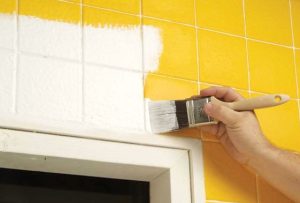 How to get gloss paint off ceramic tiles