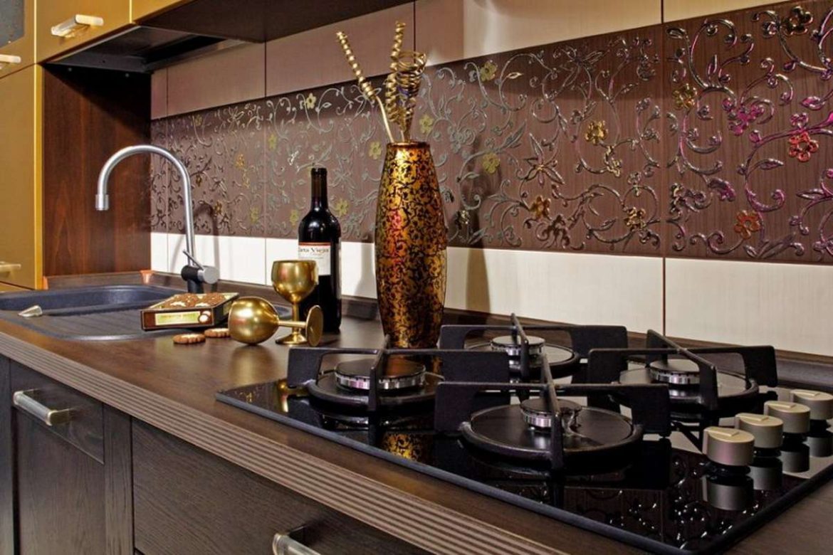 Examples of Ceramic Tiles to Create a Stunning and Elegant Kitchen