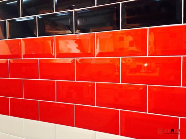 Ceramic tiles red purchase price + photo